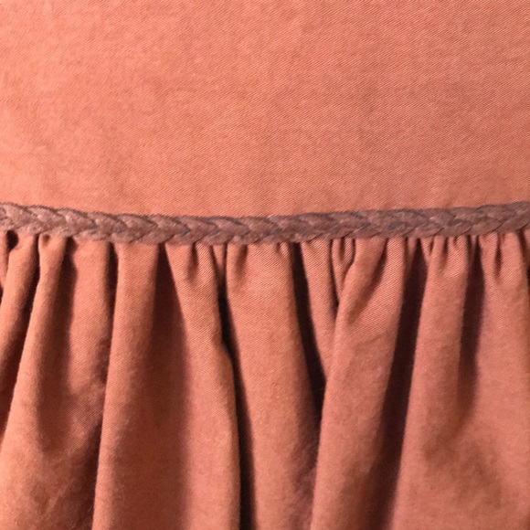 Gorgeous rust Bill Blass skirt with leather trim - Picture 2 of 8